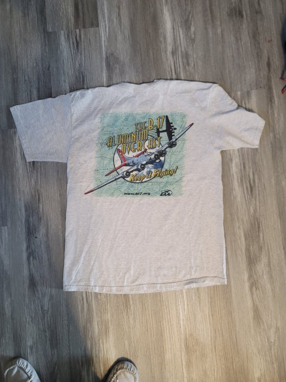 Vintage EAA B-17 Flying Fortress Aluminum Overcast t shirt - size L